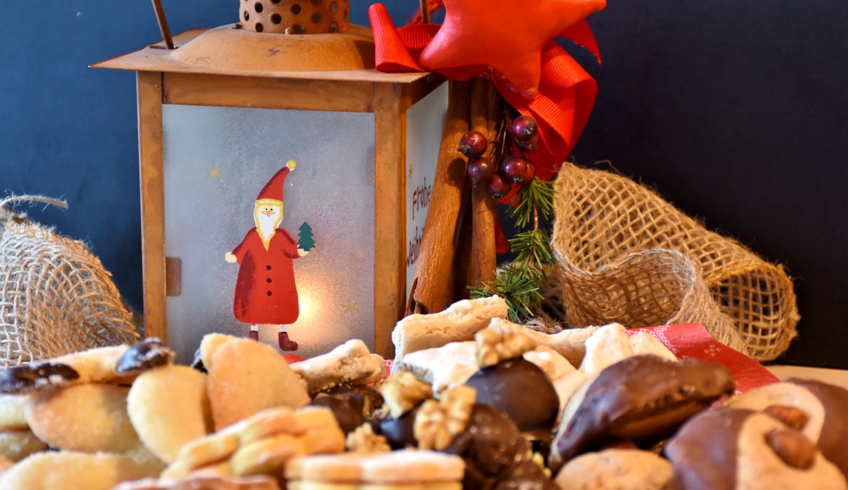 Weihnachtsbäckerei nach Hildegard von Bingen Weihnachtsbäckerei nach Hildegard von Bingen