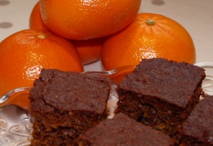 Gewürzkuchen mit Datteln Gewürzkuchen mit Datteln