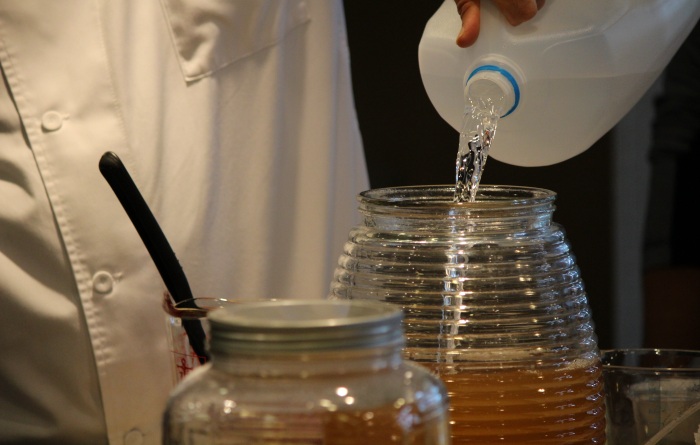 Warum man mehr Tee trinken sollte Warum man mehr Tee trinken sollte
