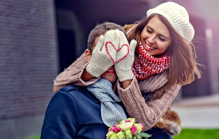 Endlich Zeit für die Liebe. Zum Valentinstag einen romantischen Kurzurlaub verschenken.