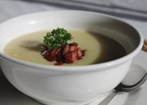 Pikante Wildpilzsuppe